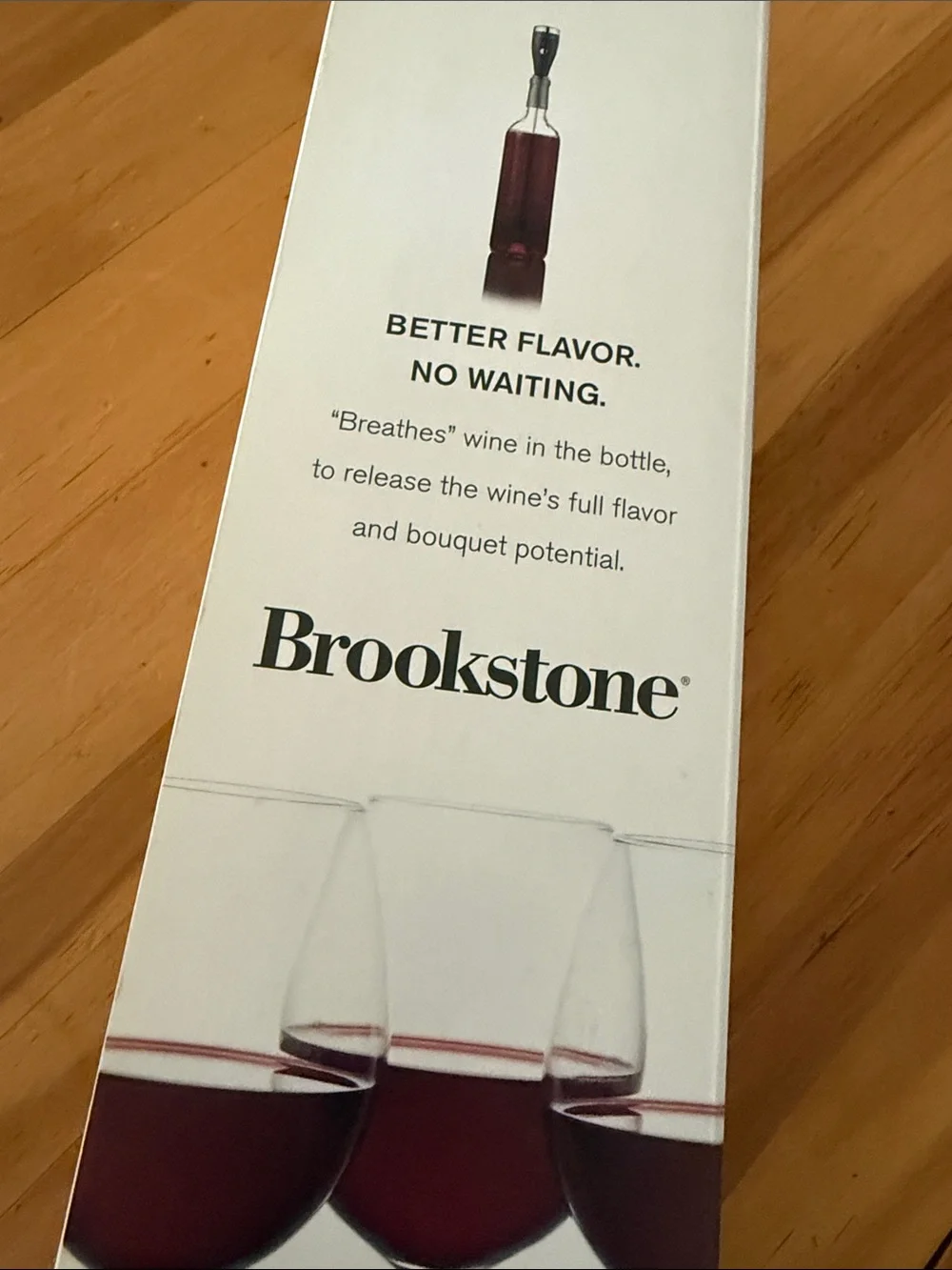 NWT Brookstone Aero Full Bottle Wine Aerator, use for bottle or by the glass